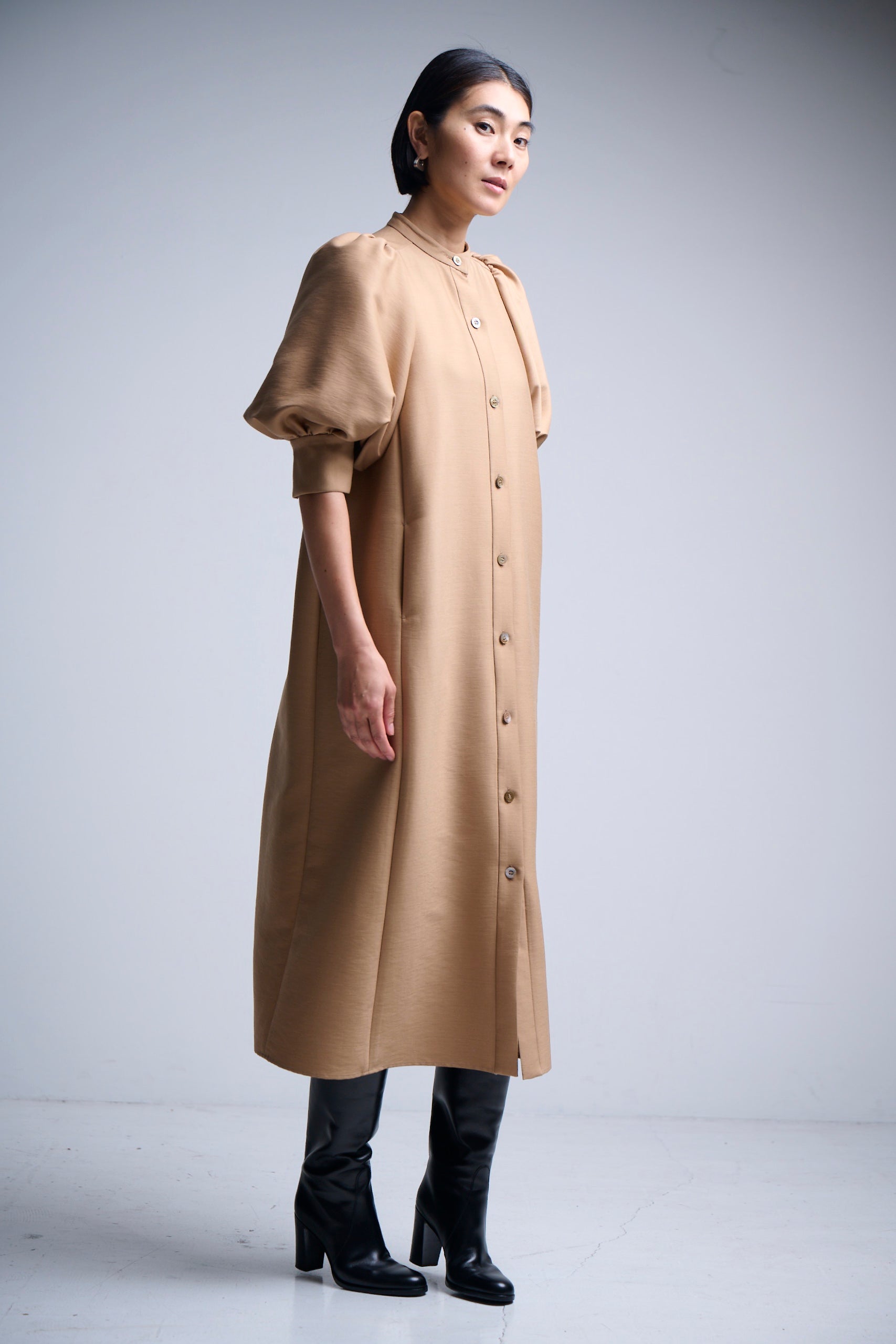 M-fil エムフィル　ミカコナカムラ　ナイロンシャツドレス　薄手コート M-fil エムフィル ミカコナカムラ ナイロンシャツドレス 薄手