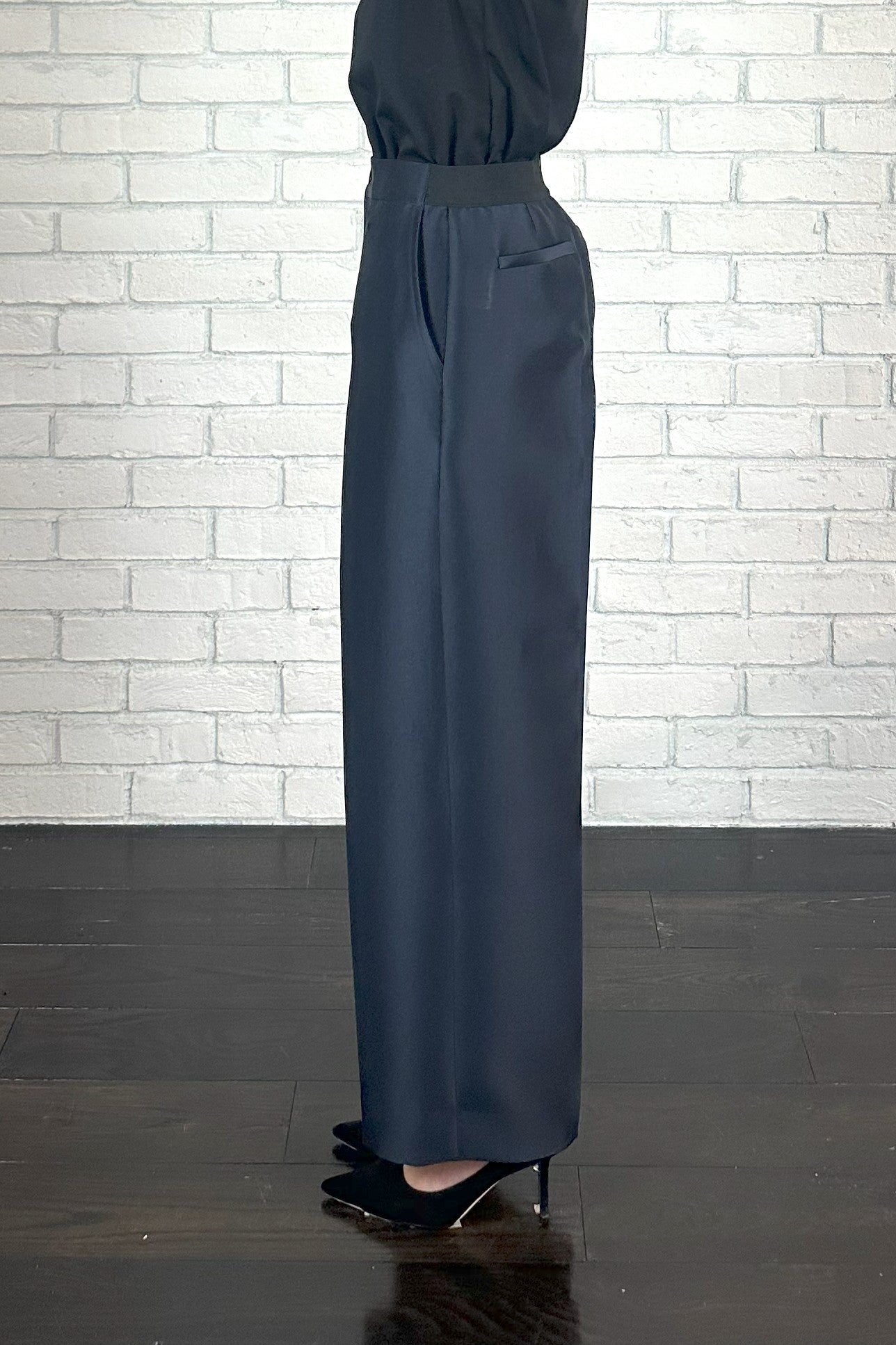 シルキーWクロス ワイドパンツ＜ネイビー＞ – M・fil 公式オンライン